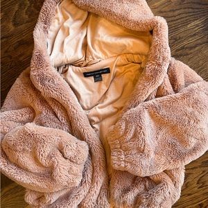 FAUX FUR FRNECH CONNECTION JACKET